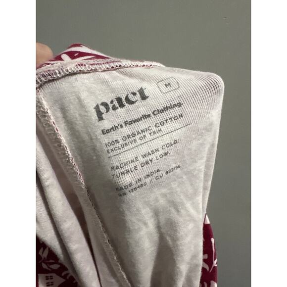 Pact‎ Red and white organic cotton PJ bottoms size Med - Picture 4 of 4
